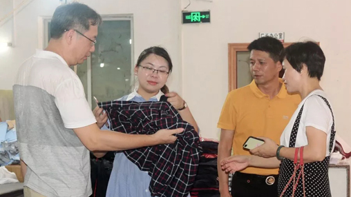 嚴(yán)抓質(zhì)量，加強(qiáng)監(jiān)督